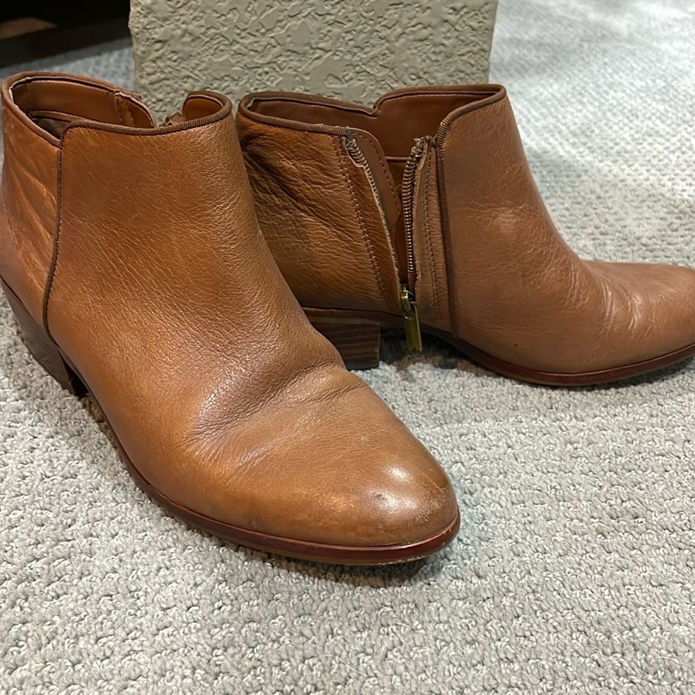 Light brown Sam Edelman ankle boots